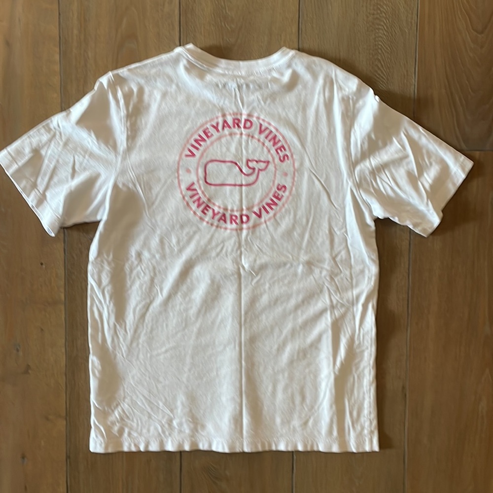 Vineyard Vine's Girl's White & Pink Tee- size L (14)